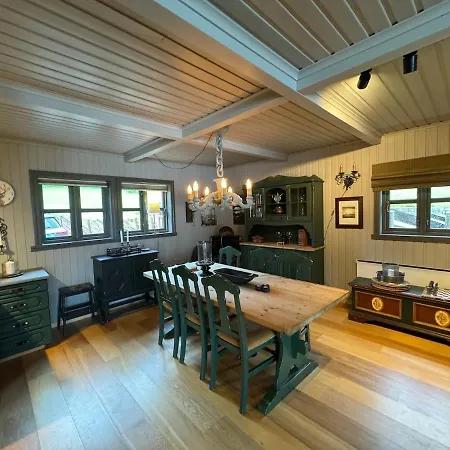 Voss Waterfront - Huge Terrace & Lake Views *